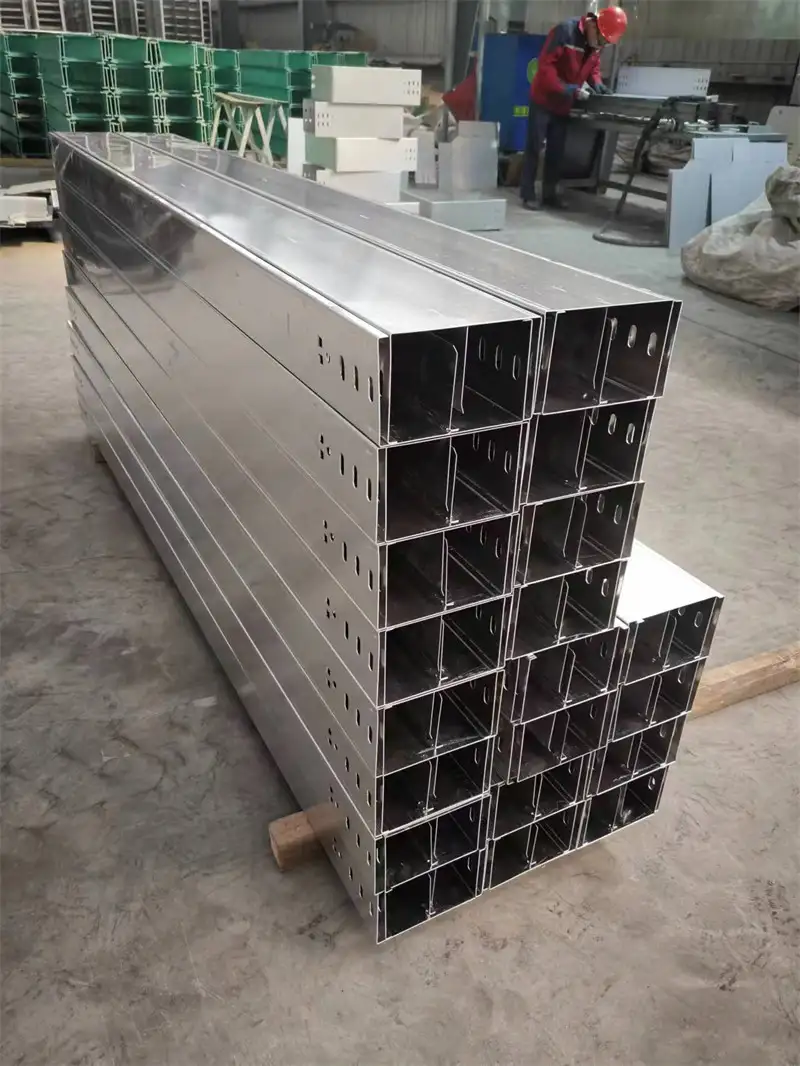 铝合金电缆桥架